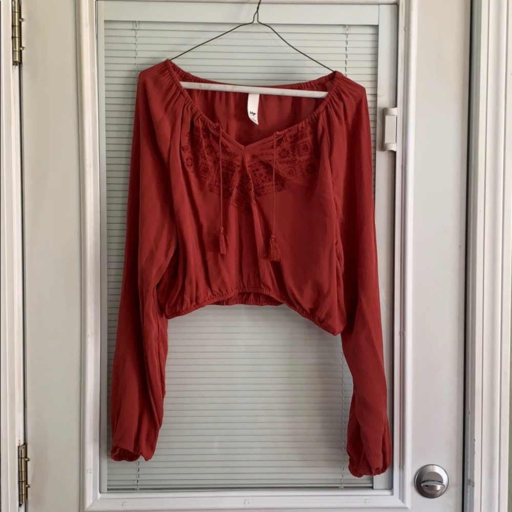 crop top